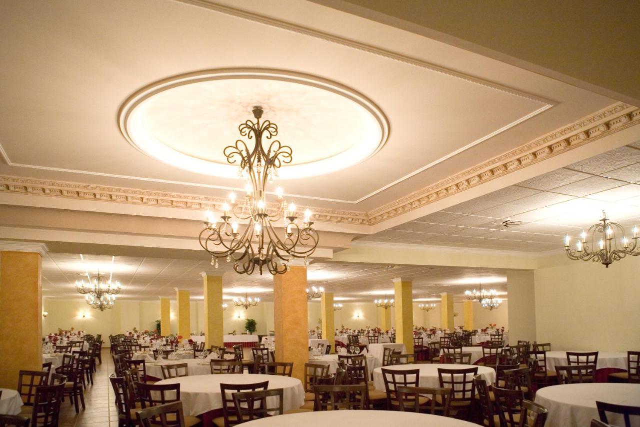 Hotel-Restaurante Cerrillo San Marcos Diezma Dış mekan fotoğraf