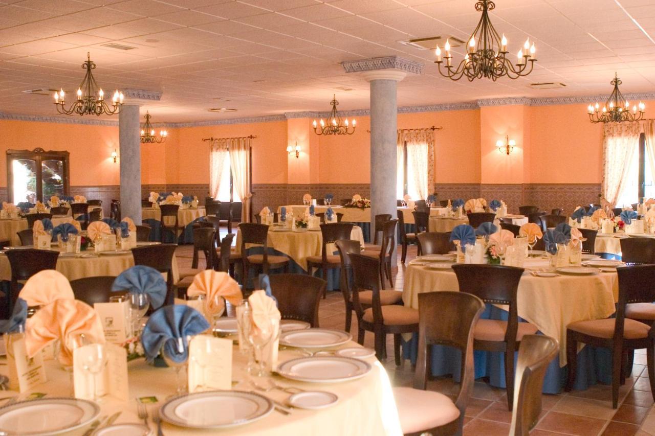 Hotel-Restaurante Cerrillo San Marcos Diezma Dış mekan fotoğraf