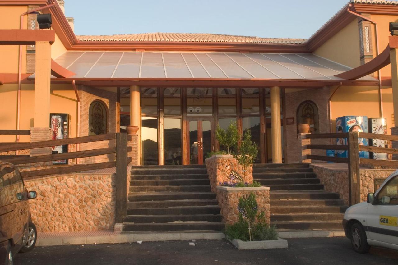 Hotel-Restaurante Cerrillo San Marcos Diezma Dış mekan fotoğraf